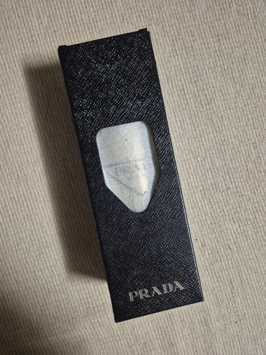 prada 프라다텀블러 보온병 골드색 새상품 팜.